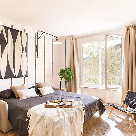 Artix - 1 A Invalides * París