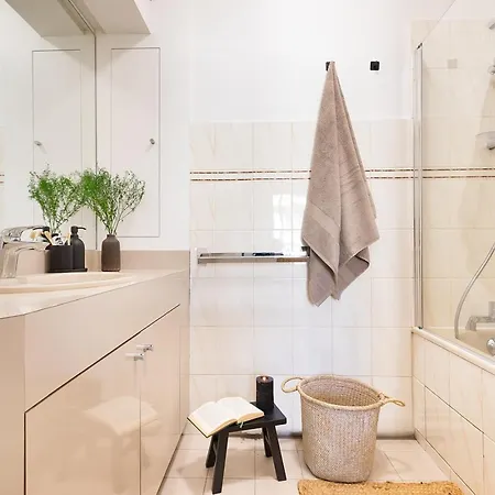 Artix - 1 A Invalides